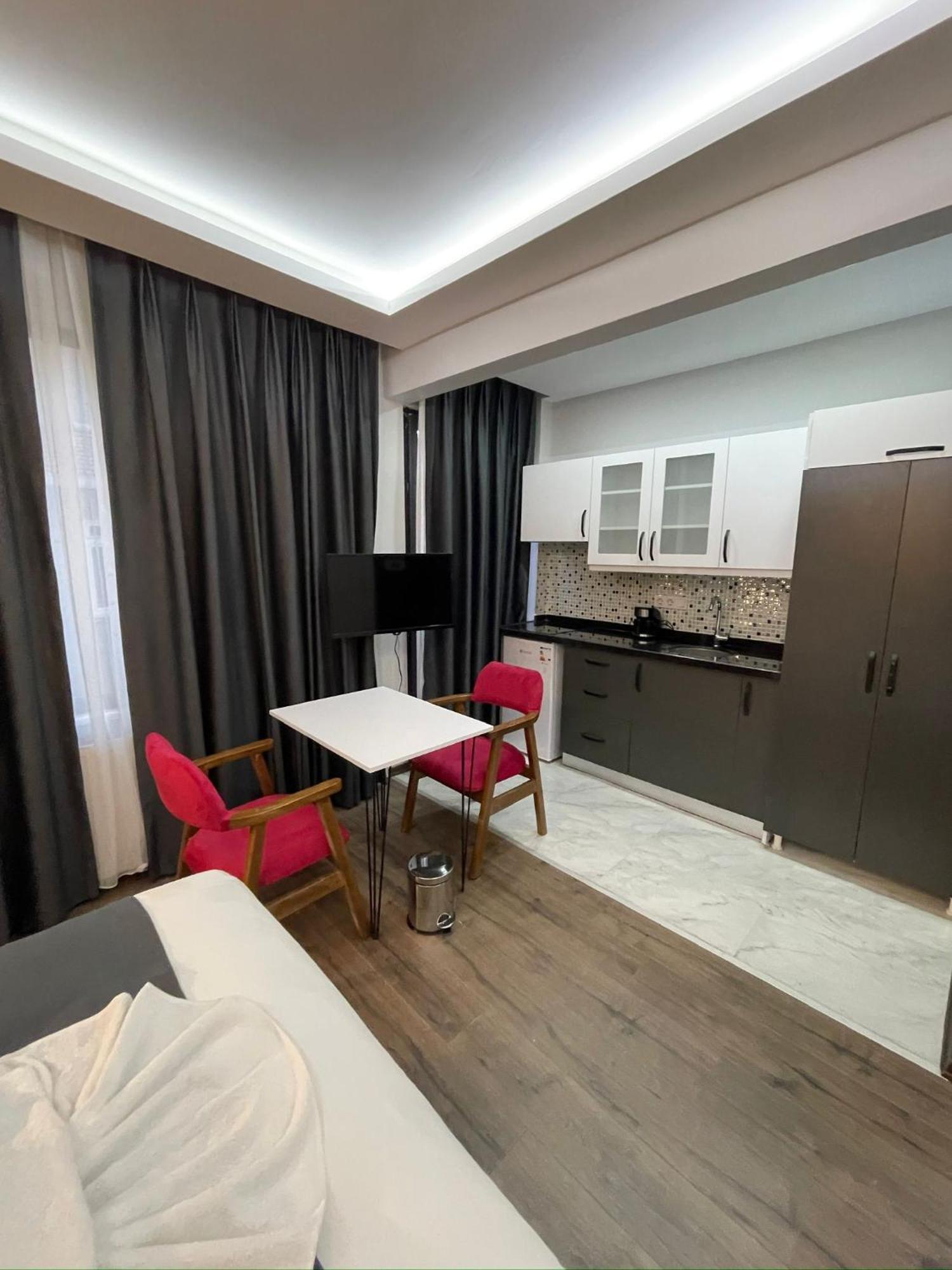 Fabesco Suite Istanbul Exterior photo