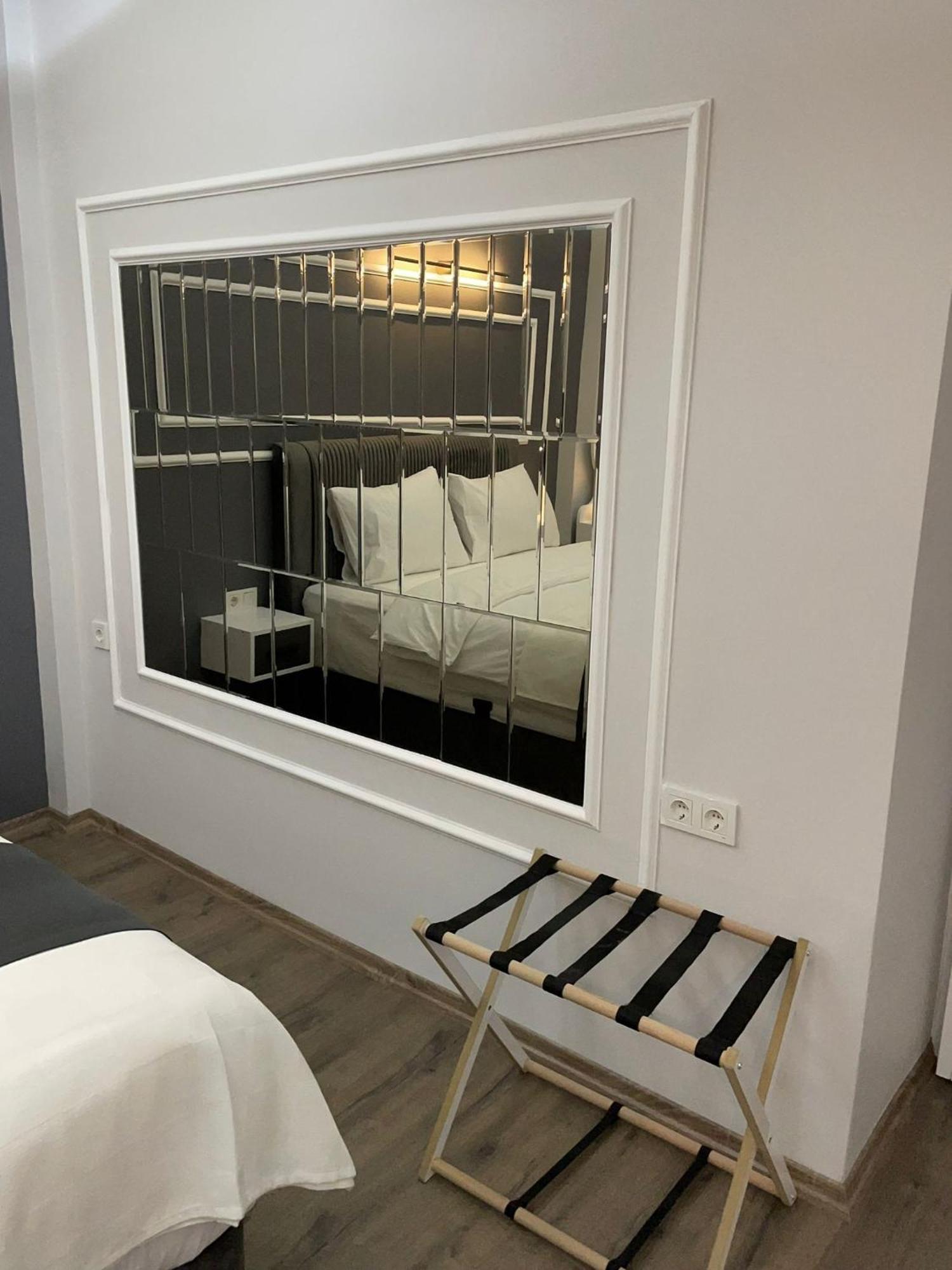 Fabesco Suite Istanbul Exterior photo